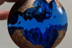 Ed-O_Riordan-1-BurlAndResin